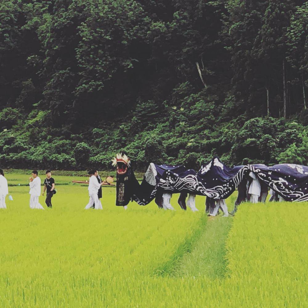 ���ܿͤȽ���������